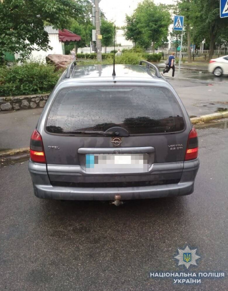 В Києві затримали групу квартирних крадіїв-іноземців